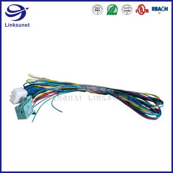 MOLEX 160014 系列 FLRY-B-0.35MM2 汽車(chē)線(xiàn)束